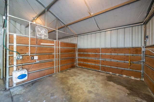 19707 Copper Canyon Road, Redding, CA 96003