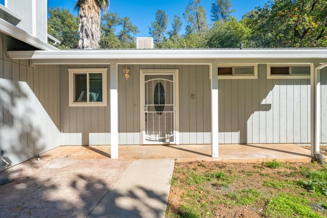 19707 Copper Canyon Road, Redding, CA 96003