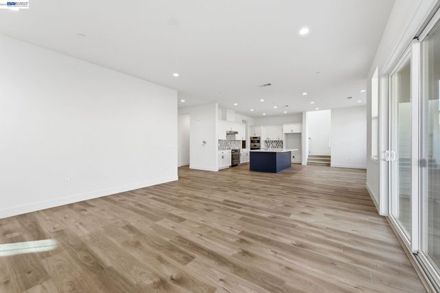 1935 Ingalls Way, Dublin, CA 94568