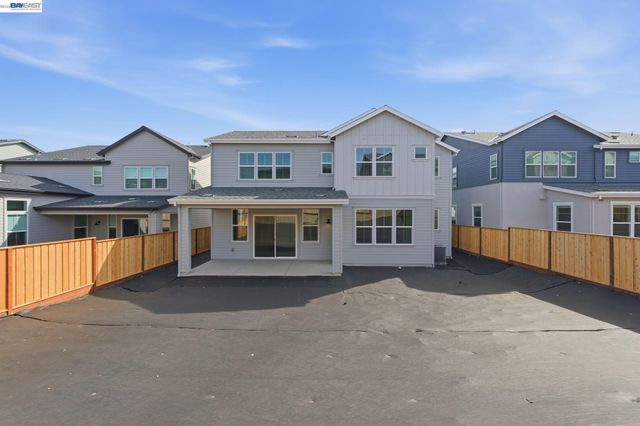 1935 Ingalls Way, Dublin, CA 94568