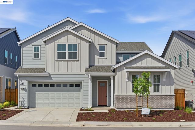 1935 Ingalls Way, Dublin, CA 94568