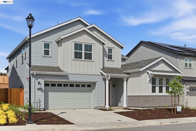 1935 Ingalls Way, Dublin, CA 94568