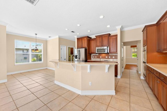 825 PARKSIDE POINTE BOULEVARD, Apopka, FL 32712