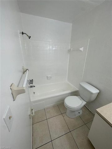 1830 Maravilla AVE 210, Fort Myers, FL 33901