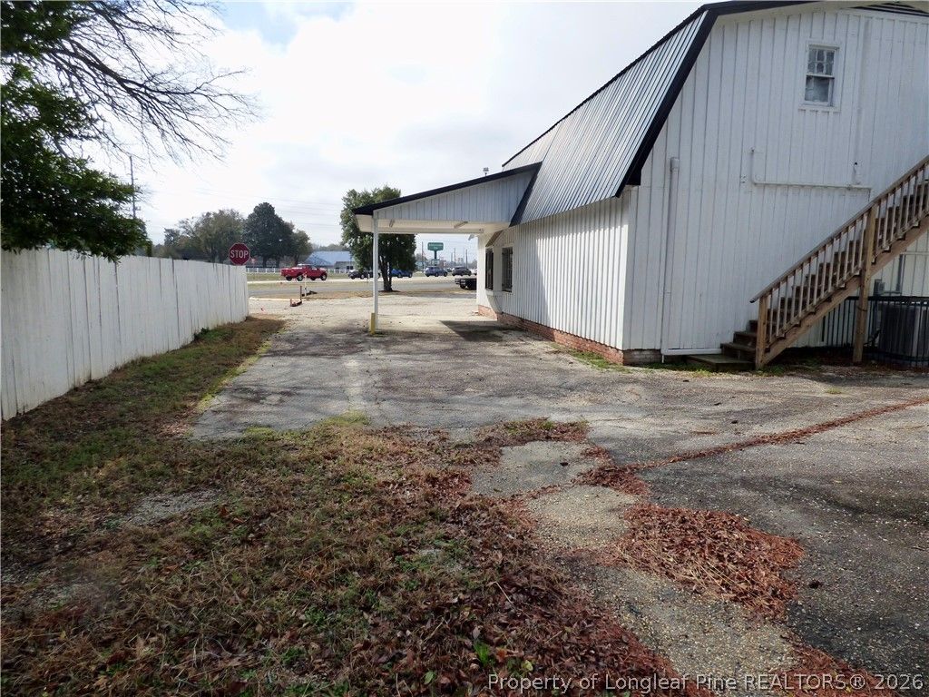 1935 Gillespie Street, Fayetteville, NC 28306 — photo 17