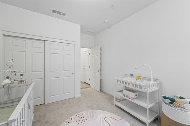 617 Mansfield Dr, Patterson, CA 95363