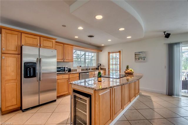 5359 Majestic CT, Cape Coral, FL 33904