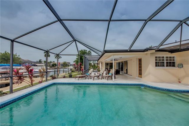 5359 Majestic CT, Cape Coral, FL 33904