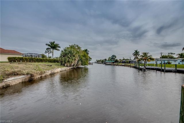 5359 Majestic CT, Cape Coral, FL 33904