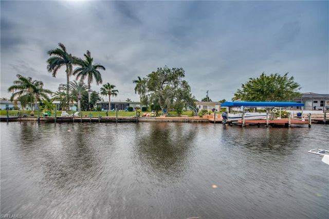 5359 Majestic CT, Cape Coral, FL 33904