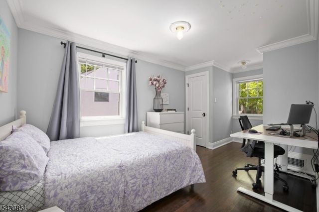 18 Sunset Dr, Millburn Twp., NJ 07041