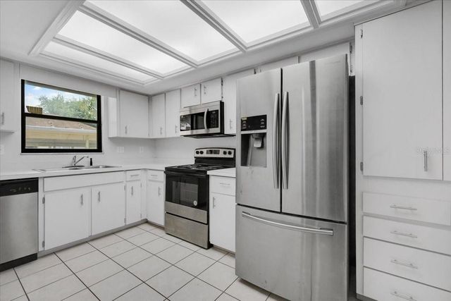 2025 SYLVESTER ROAD MM4, Lakeland, FL 33803
