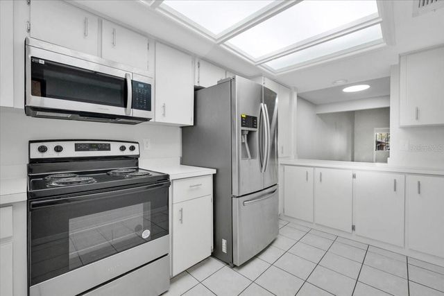 2025 SYLVESTER ROAD MM4, Lakeland, FL 33803