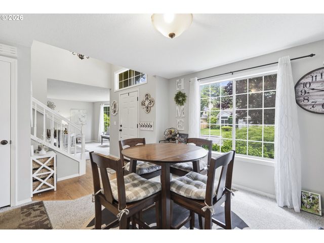 11235 Sw CHAMPOEG Dr, Wilsonville, OR 97070
