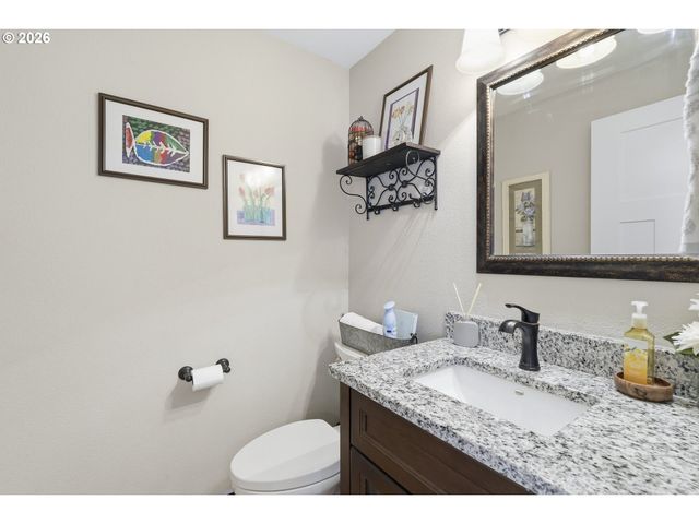 11235 Sw CHAMPOEG Dr, Wilsonville, OR 97070