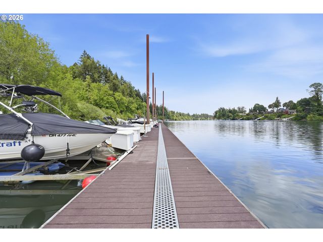 11235 Sw CHAMPOEG Dr, Wilsonville, OR 97070