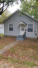 211 W BRYAN Street, Herrin, IL 62948