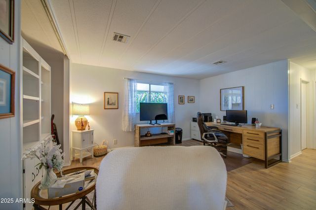 7250 E ARBOR Avenue, Mesa, AZ 85208