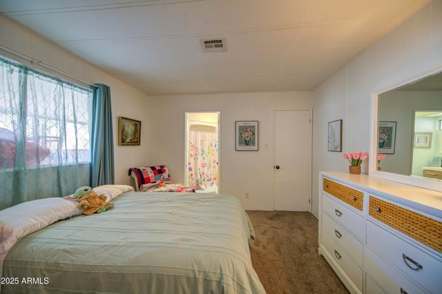 7250 E ARBOR Avenue, Mesa, AZ 85208