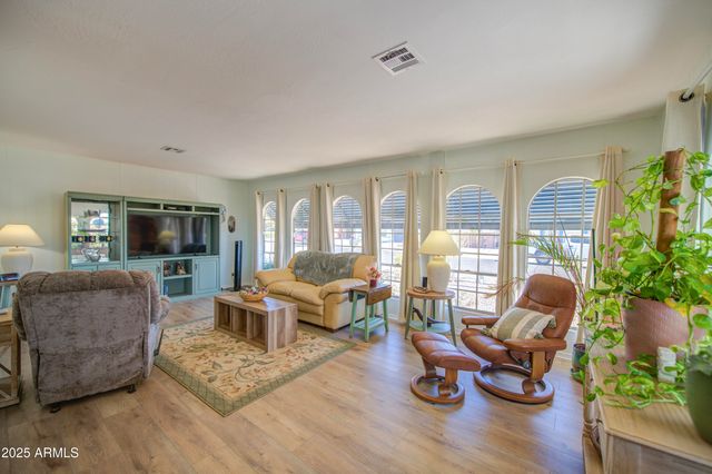 7250 E ARBOR Avenue, Mesa, AZ 85208