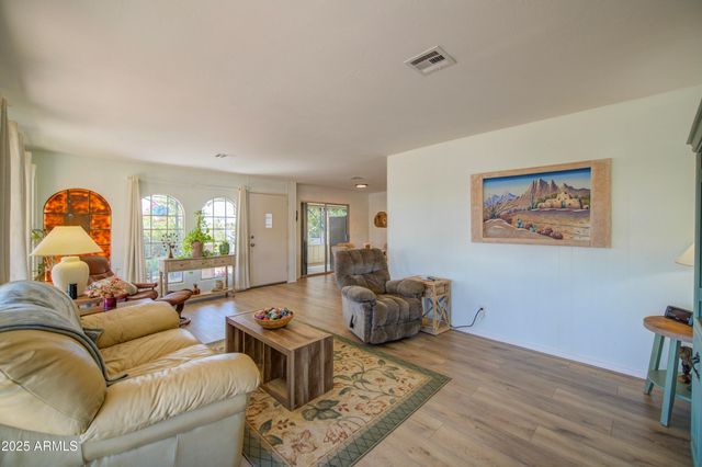 7250 E ARBOR Avenue, Mesa, AZ 85208