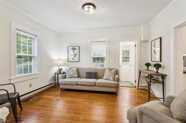 3017 Hampton HWY, Yorktown, VA 23693