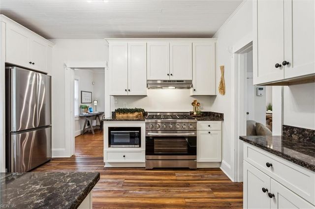 3017 Hampton HWY, Yorktown, VA 23693