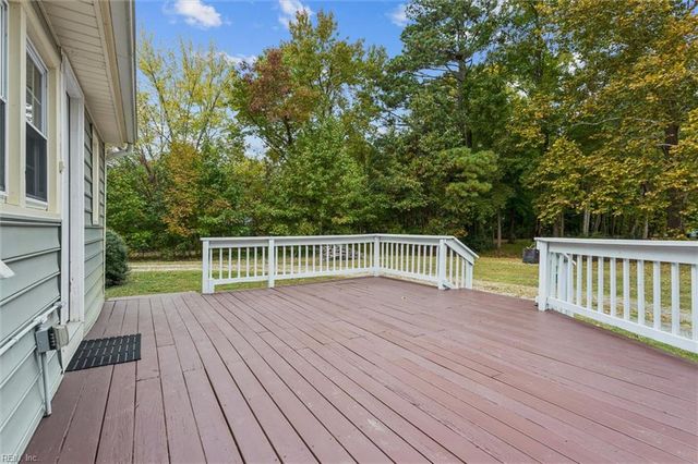 3017 Hampton HWY, Yorktown, VA 23693