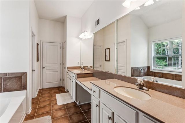 301 Downing Creek Trail, Canton, GA 30114