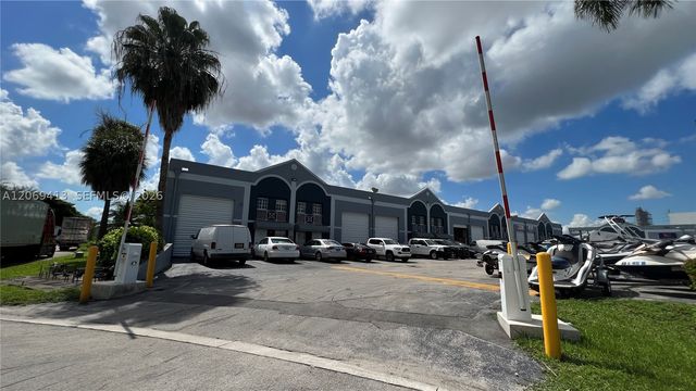 10680 NW 123rd Street Rd 106, Medley, FL 33178