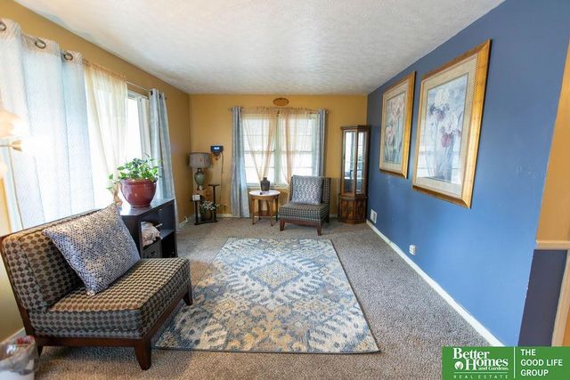 5420 Florence Boulevard, Omaha, NE 68110