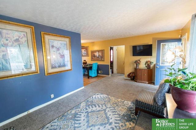 5420 Florence Boulevard, Omaha, NE 68110