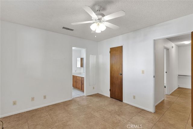 13295 Tamarisk Road, Victorville, CA 92395