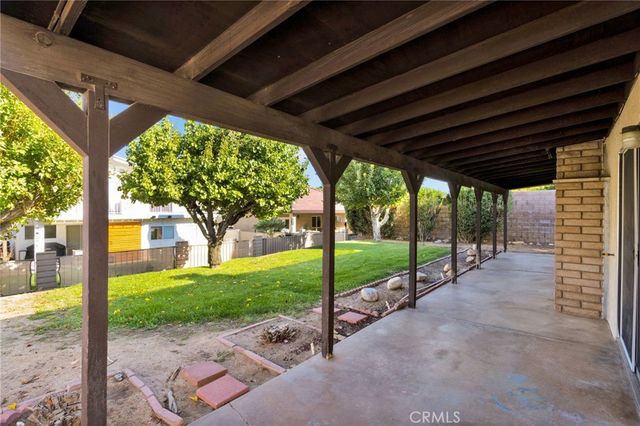 13295 Tamarisk Road, Victorville, CA 92395