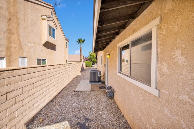 13295 Tamarisk Road, Victorville, CA 92395