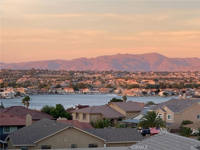 13295 Tamarisk Road, Victorville, CA 92395