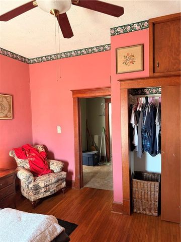 323 W GAY Street, Warrensburg, MO 64093