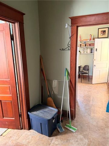 323 W GAY Street, Warrensburg, MO 64093