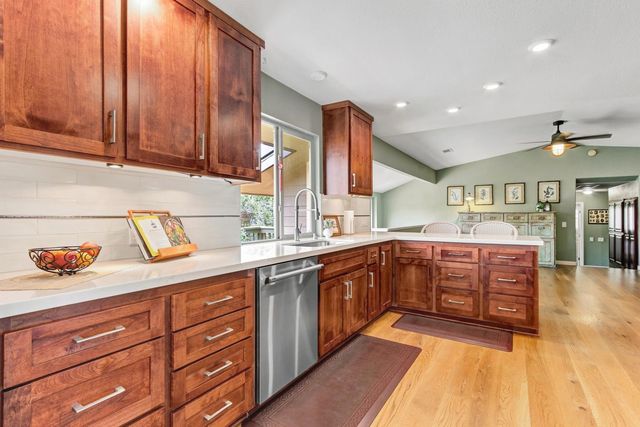 6885 Chaparral Lane, Newcastle, CA 95658