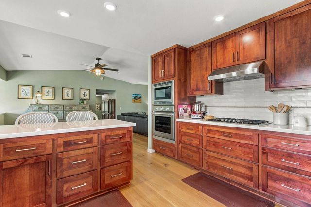 6885 Chaparral Lane, Newcastle, CA 95658