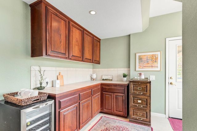 6885 Chaparral Lane, Newcastle, CA 95658