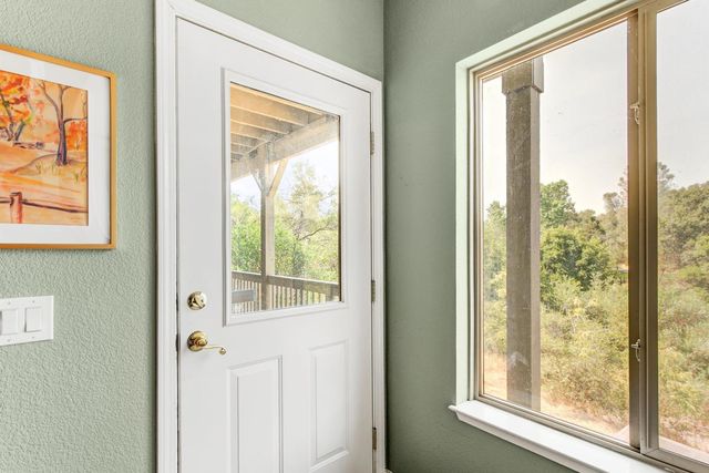 6885 Chaparral Lane, Newcastle, CA 95658