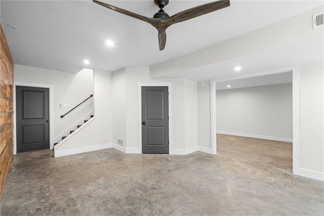 140 N Bluff, Alpharetta, GA 30004