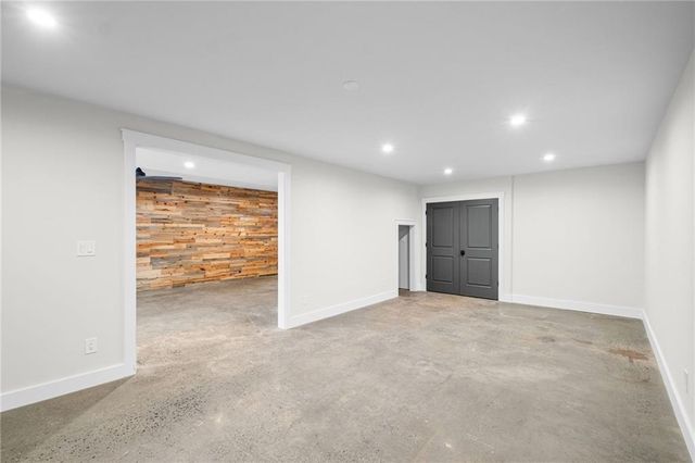 140 N Bluff, Alpharetta, GA 30004