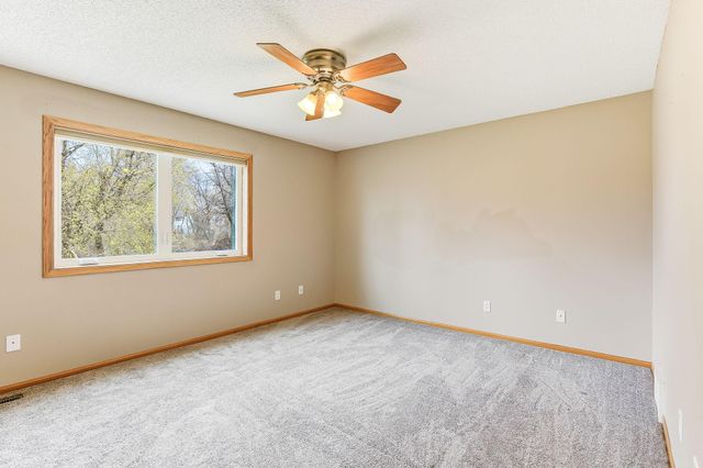 2445 Schaller Drive E, Maplewood, MN 55119