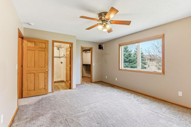 2445 Schaller Drive E, Maplewood, MN 55119