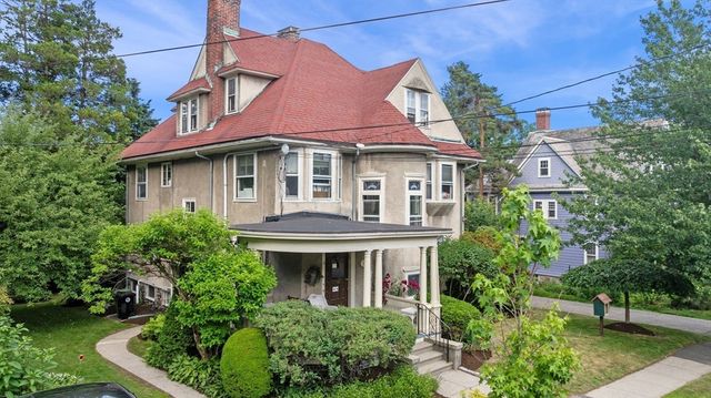 27 Oliver Street, Watertown, MA 02472