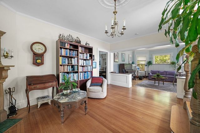 27 Oliver Street, Watertown, MA 02472