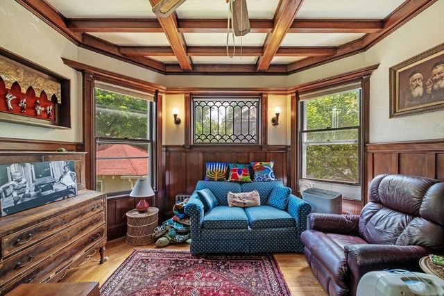 27 Oliver Street, Watertown, MA 02472