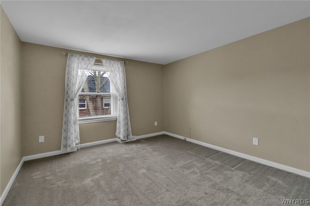 1420 Maple Road 6, Amherst, NY 14221